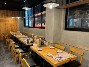 スミビトケムリ ＿神田店店内